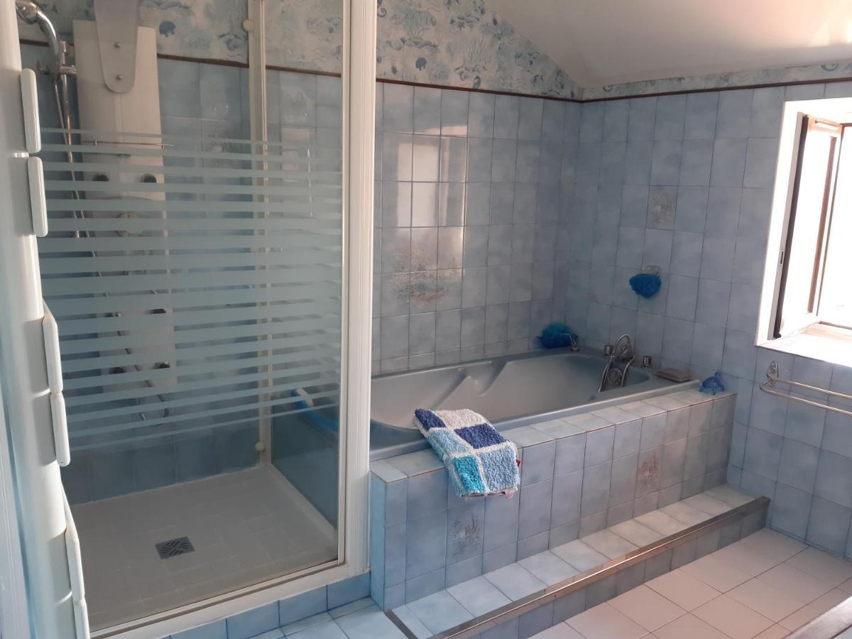 L Olivier De St Leger Bed & Breakfast Chateau  Екстериор снимка